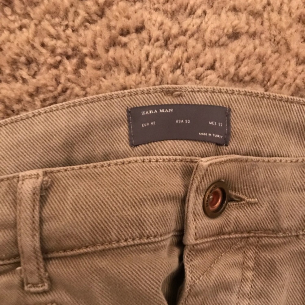 Zara Skinny Jeans With Ripped Hems